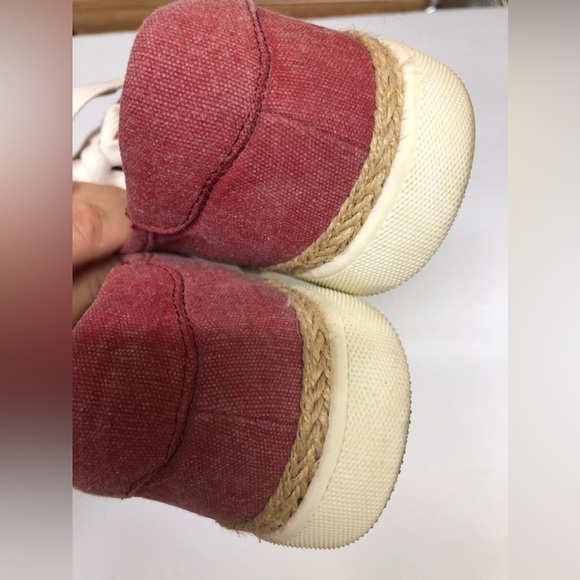 Vionic Womens Hattie Sneaker Cherry Canvas Size 8.5 - Picture 6 of 9